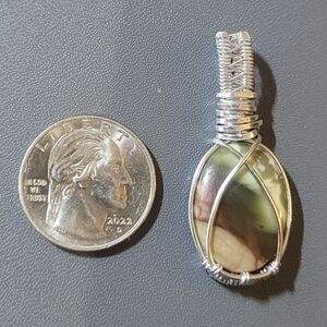 Elegant Silver Wire Wrapped Pendant